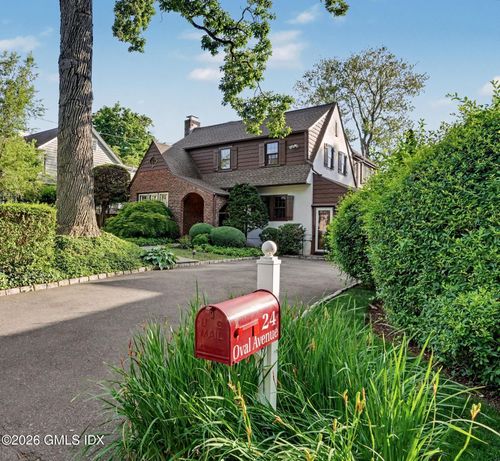 24 Oval Ave, Riverside, CT, 06878-2128 | Card Image