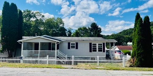 119-121 6th St, Vintondale, PA, 15961-1009 | Card Image