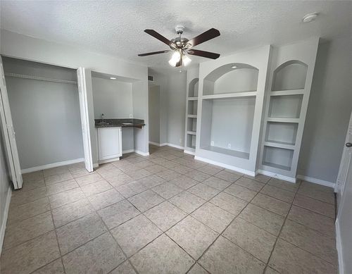 apt-4-230 Palm Ave, Fort Lauderdale, FL, 33312-1655 | Card Image