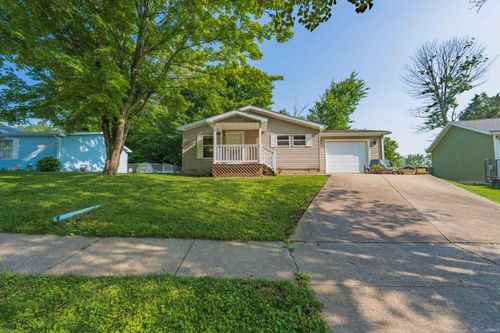 4004 W Cedar Chase Dr, Bloomington, IN, 47403-1920 | Card Image