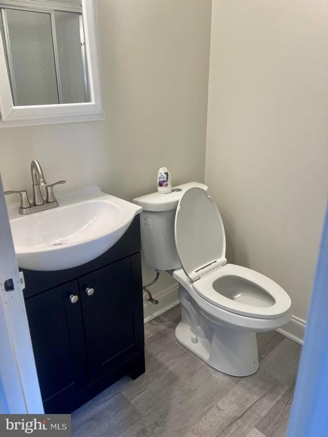APT-22C - 11629 Stoneview Sq, Condo with 3 bedrooms, 2 bathrooms and null parking in RESTON VA | Image 25