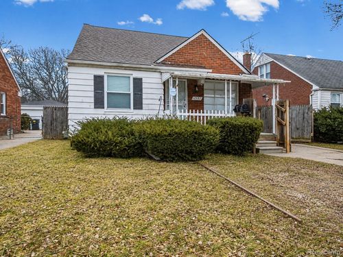 12582 Duchess St, Detroit, MI, 48224-1066 | Card Image