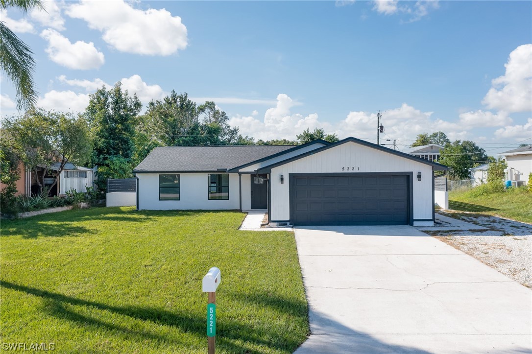 7th St, Lehigh Acres, FL 33971