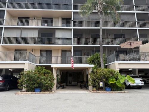 d104-25188 Marion Ave, PUNTA GORDA, FL, 33950-4164 | Card Image