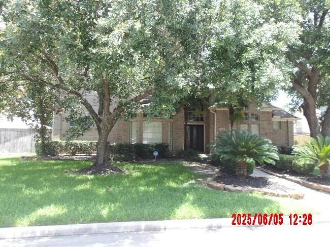 18410 Bull Pine Dr, House other with 4 bedrooms, 4 bathrooms and 3 parking in Spring TX | Image 5