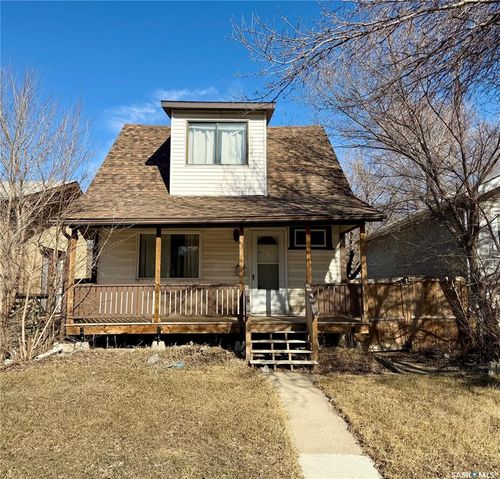 1007 Garnet St, Regina, SK, S4T2X7 | Card Image
