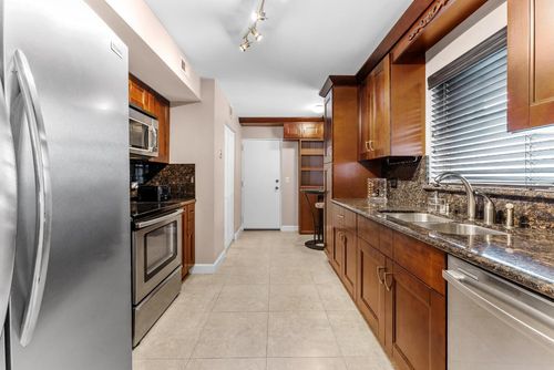 201-6300 Nw 2nd Ave, Boca Raton, FL, 33487-3051 | Card Image