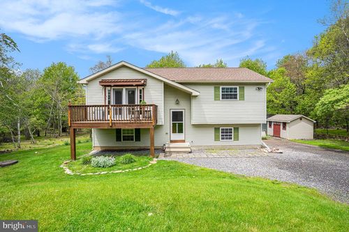 13 Denise Ct, Albrightsville, PA, 18210-2515 | Card Image