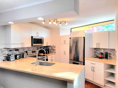 apt-d-22916 Oxford Pl, Boca Raton, FL, 33433-6843 | Card Image