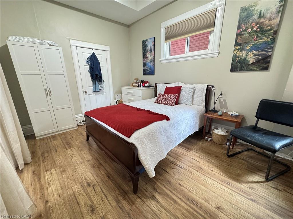 Residential Lease in Hamilton