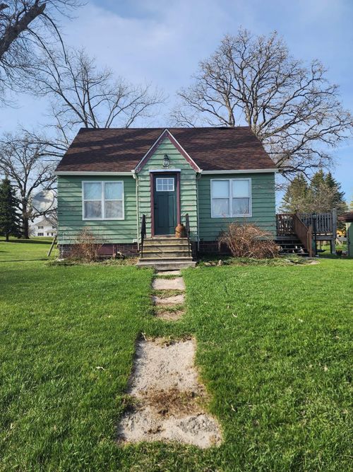 110 W 4th Street, Walters, MN, 56097 | Card Image