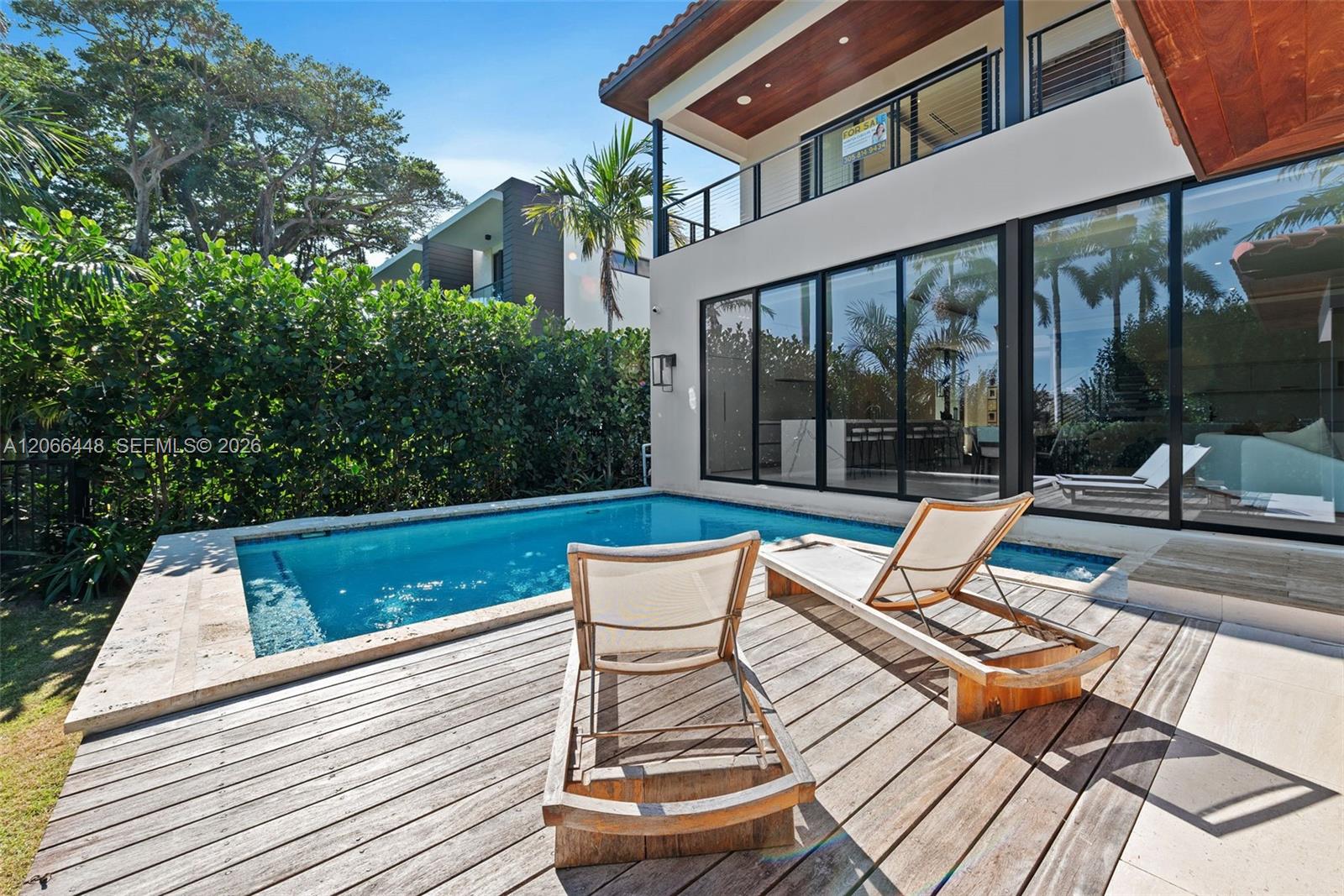Residential Lease in Miami Beach 5