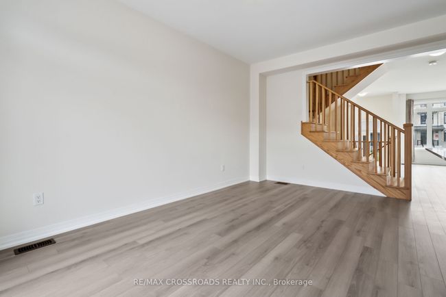2731 Peter Matthews Dr, House attached with 3 bedrooms, 3 bathrooms and 2 parking in Pickering ON | Image 16