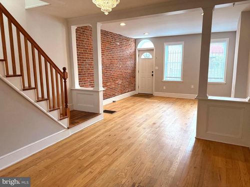 2035 N Hope St, PHILADELPHIA, PA, 19122-1706 | Card Image