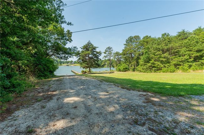251 Apache Dr, House other with 3 bedrooms, 2 bathrooms and null parking in Deltaville VA | Image 32