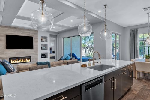 3880 E Horseshoe Pl, Chandler, AZ, 85249-2065 | Card Image