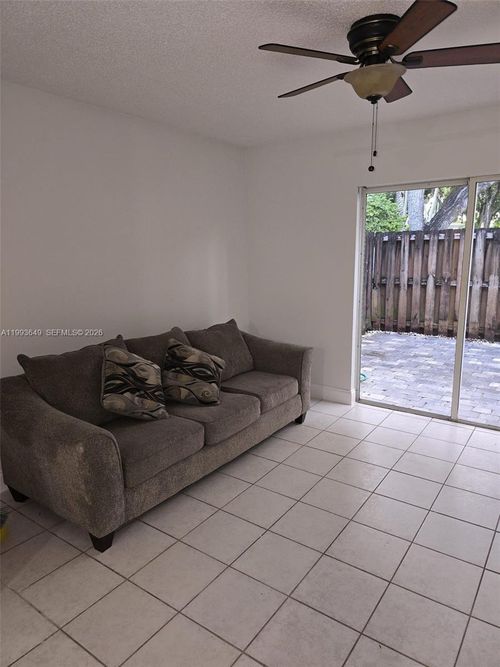 9-14272 Sw 121st Pl, Miami, FL, 33186-6078 | Card Image