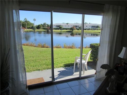 apt-102-620 Lake Jasmine Cir, Vero Beach, FL, 32962-8554 | Card Image