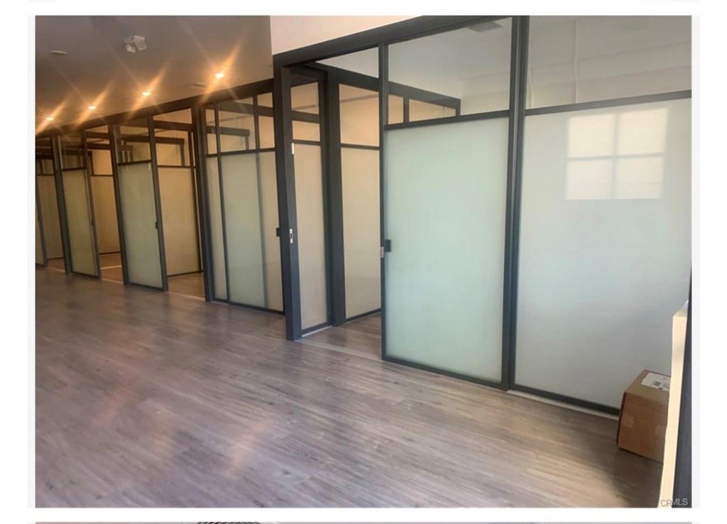 8624 Wilshire Blvd, Beverly Hills, CA 90211