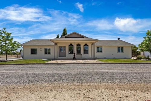 62722 Jig Rd, Montrose, CO, 81401-8263 | Card Image
