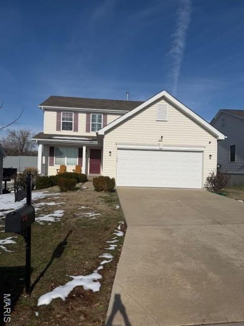 2421 Harbor Landings Cir, Saint Louis, MO, 63136-4464 | Card Image