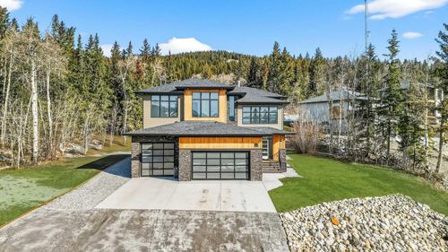 70 Kananaskis Dr, Coleman, AB, T0K0M0 | Card Image