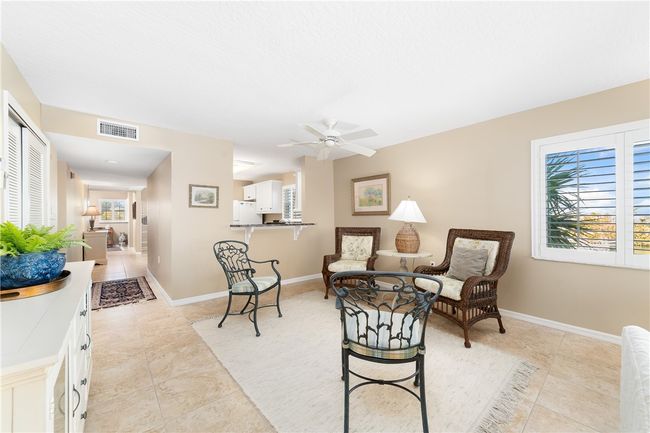 5934 - 5934 River Run Dr, House attached with 2 bedrooms, 2 bathrooms and null parking in Sebastian FL | Image 9