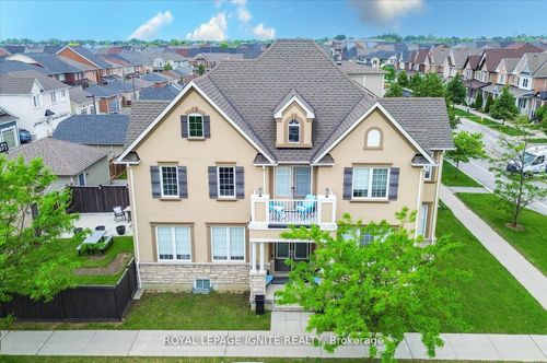 233 Cornell Park Ave, Markham, ON, L6B0W8 | Card Image