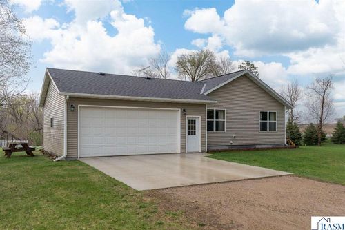 13446 Cannon City Boulevard, Northfield, MN, 55057 | Card Image