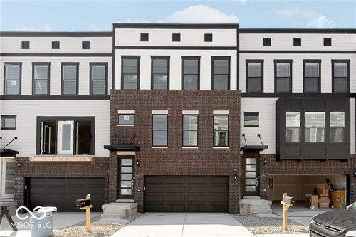 9735 Junction Sta, Fishers, IN, 46037-0055 | Card Image