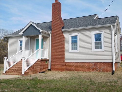 535 Old Hollow Rd, Winston Salem, NC, 27105-9107 | Card Image
