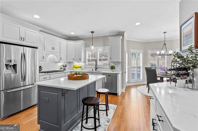 405 Joanna Tae Ct, House other with 5 bedrooms, 5 bathrooms and 3 parking in Alpharetta GA | Image 18