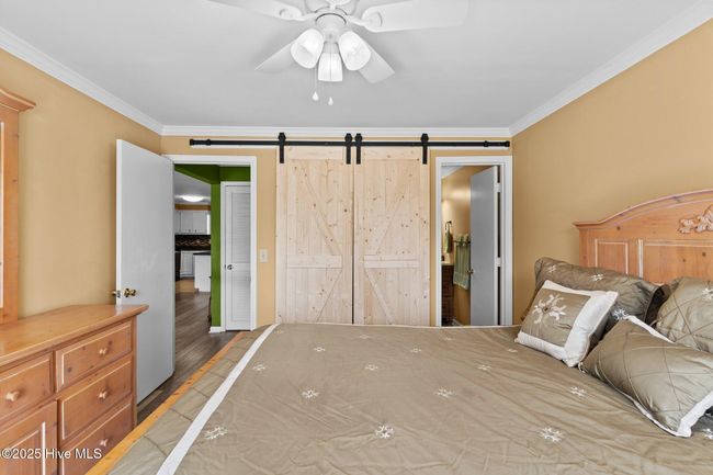 Primary Bedroom | Image 6