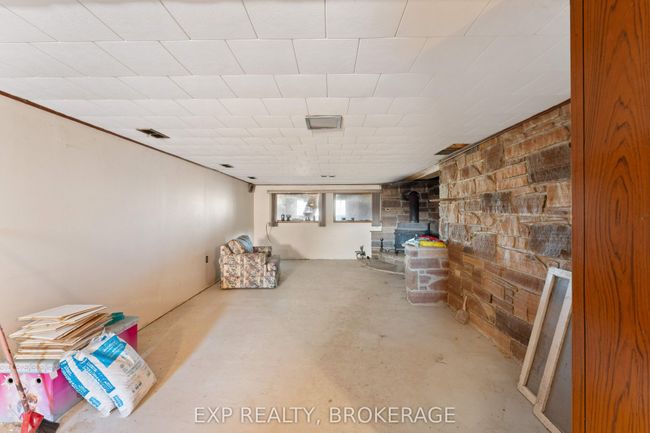 3454 Round Lake Road, House other with 3 bedrooms, 1 bathrooms and 8 parking in South Frontenac ON | Image 10