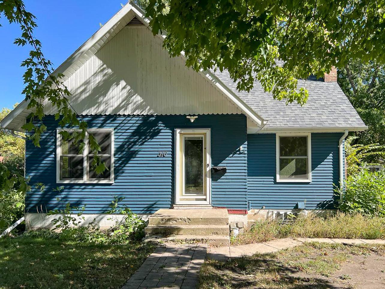 Arnold Ave, Thief River Falls, MN 56701
