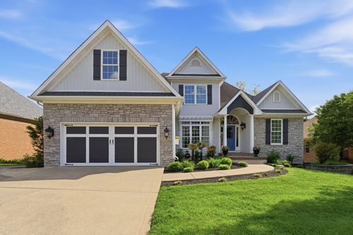 102 Cherry Hill Dr, Georgetown, KY, 40324-9654 | Card Image