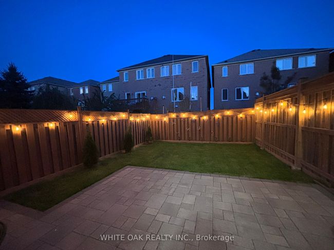 43 Sassafras Cir, House attached with 4 bedrooms, 4 bathrooms and 2 parking in Thornhill ON | Image 48