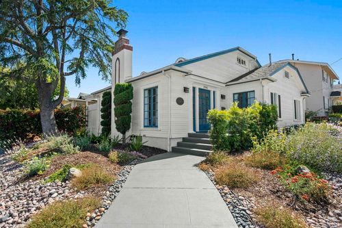 2941 Palm St, San Diego, CA, 92103 | Card Image