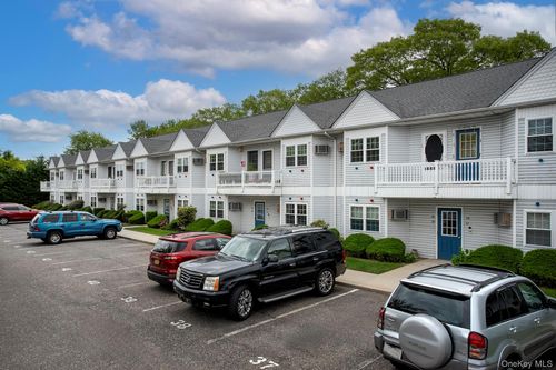 52-30 Bay Point Court, West Babylon, NY, 11704 | Card Image