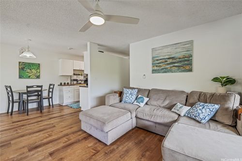 33t-509 Mananai Pl, Honolulu, HI, 96818-1875 | Card Image