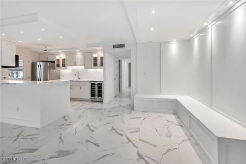 apt-114-222 Harbour Dr, NAPLES, FL, 34103-4071 | Card Image