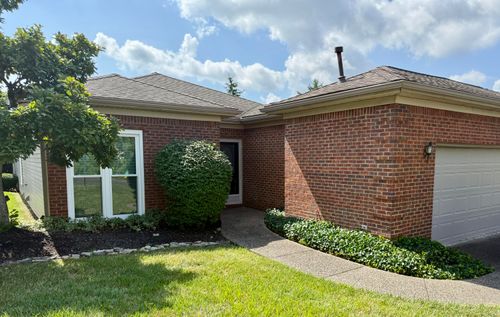 1535 Hogan Dr, Lexington, KY, 40511-2311 | Card Image