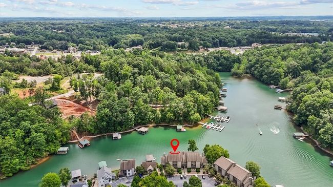 704 Loran Pointe Cir, Townhouse with 3 bedrooms, 4 bathrooms and null parking in Seneca SC | Image 32
