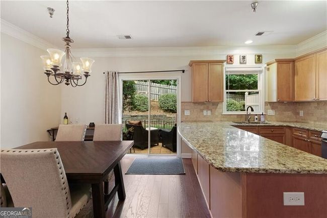 1264 Harris Commons Pl, Townhouse with 2 bedrooms, 3 bathrooms and 2 parking in Roswell GA | Image 21