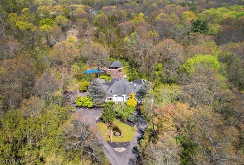 55 Janelle Ct, Bedminster, NJ, 07921-2898 | Card Image