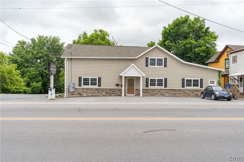 708 James St, Clayton, NY, 13624-1402 | Card Image