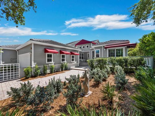 35-3466 Winding Oaks Dr, LONGBOAT KEY, FL, 34228-4140 | Card Image