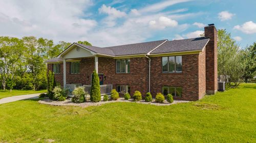 2085 Hancock Valley Dr, Winchester, KY, 40391 | Card Image