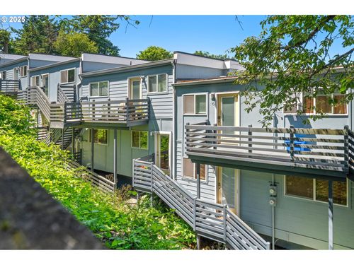 1300 Ne 68th Ave, Portland, OR, 97213-4900 | Card Image