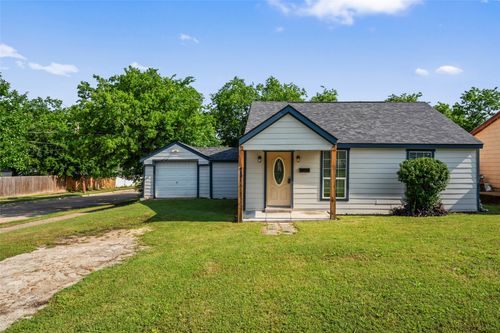 4401 Hardeman St, Fort Worth, TX, 76119-3815 | Card Image